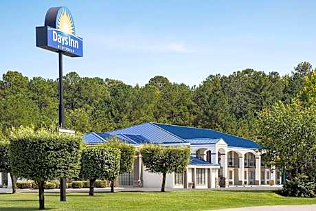 Days Inn by Wyndham Fulton