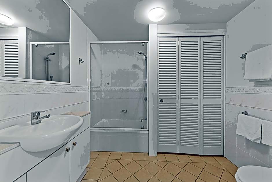 The Oasis Apartments