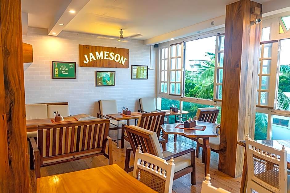 Le Chateau - A Heritage Boutique Hotel