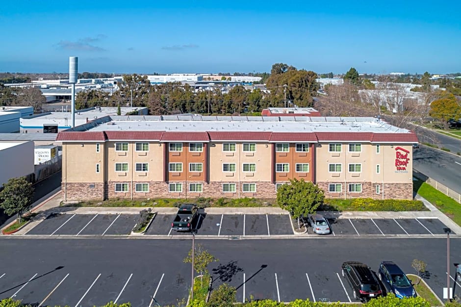 Red Roof Inn Hayward