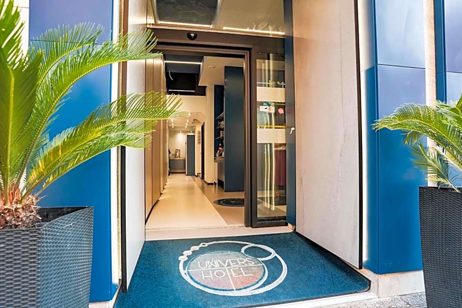 Univers Hotel