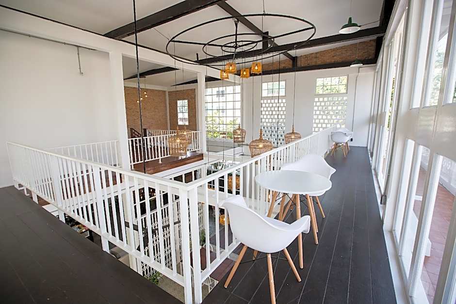 Memmoth Hostel In Lampang