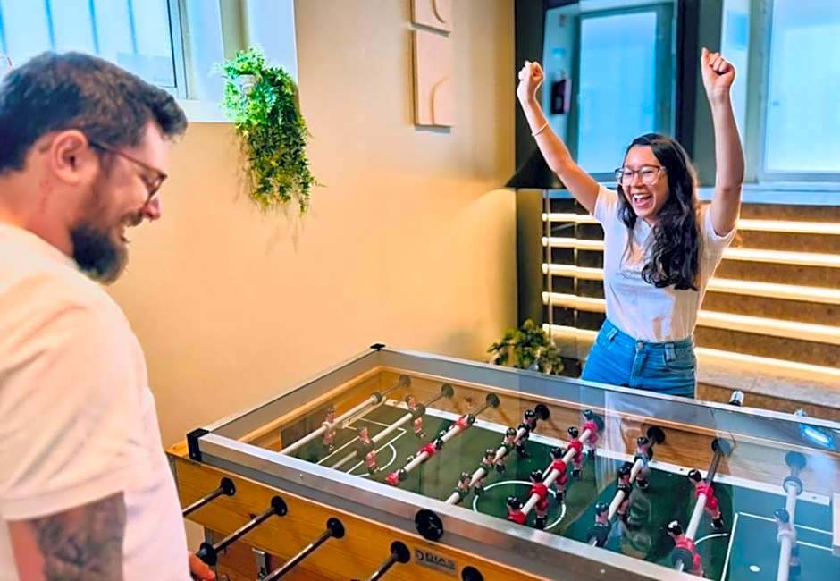 Gspot Hostels & Love Triangles Pizzeria