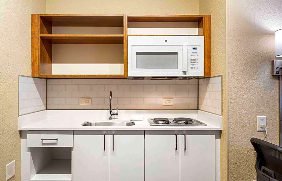 Extended Stay America Premier Suites - Fort Lauderdale - Cypress Creek - Park North