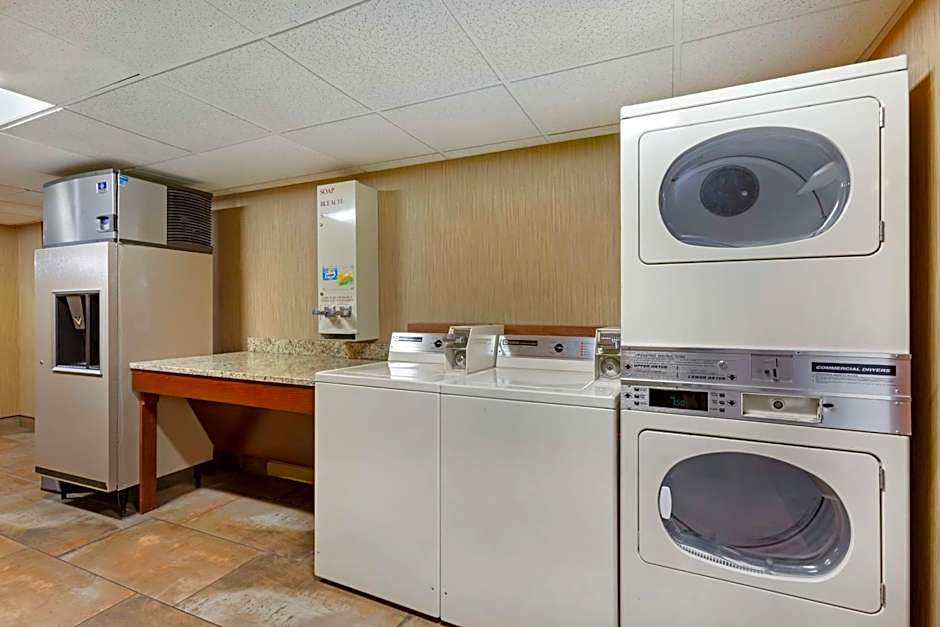 Best Western Plus Gran Tree Inn