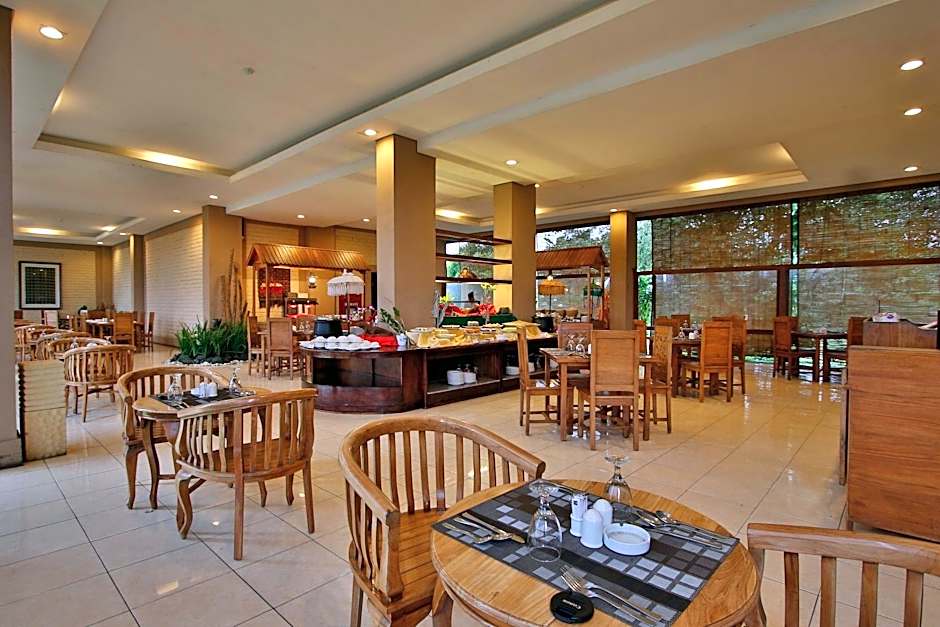 The Jayakarta Suite Komodo Flores