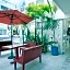 OYO Mi Hotel