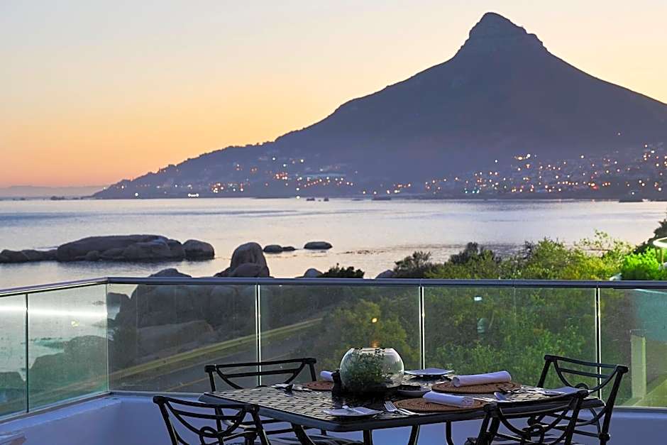 Twelve Apostles Hotel & Spa