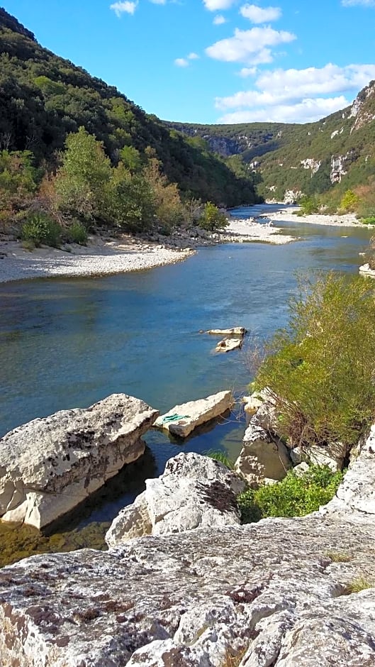 Chambre en Ardèche du Sud