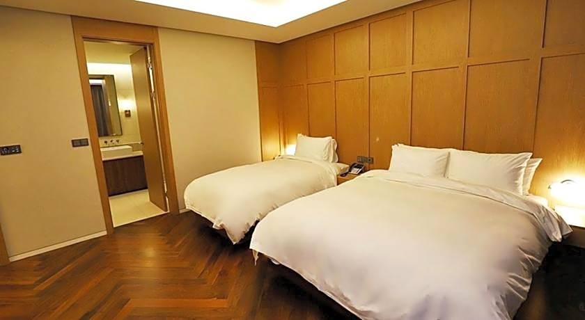 Gangneung Grey Hotel