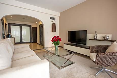 Executive King Suite