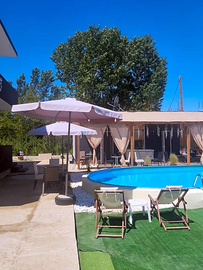 Oasis luxury apartments