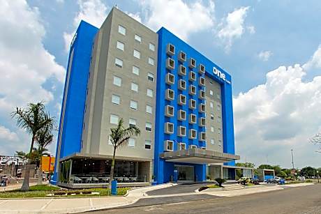 One Villahermosa 2000