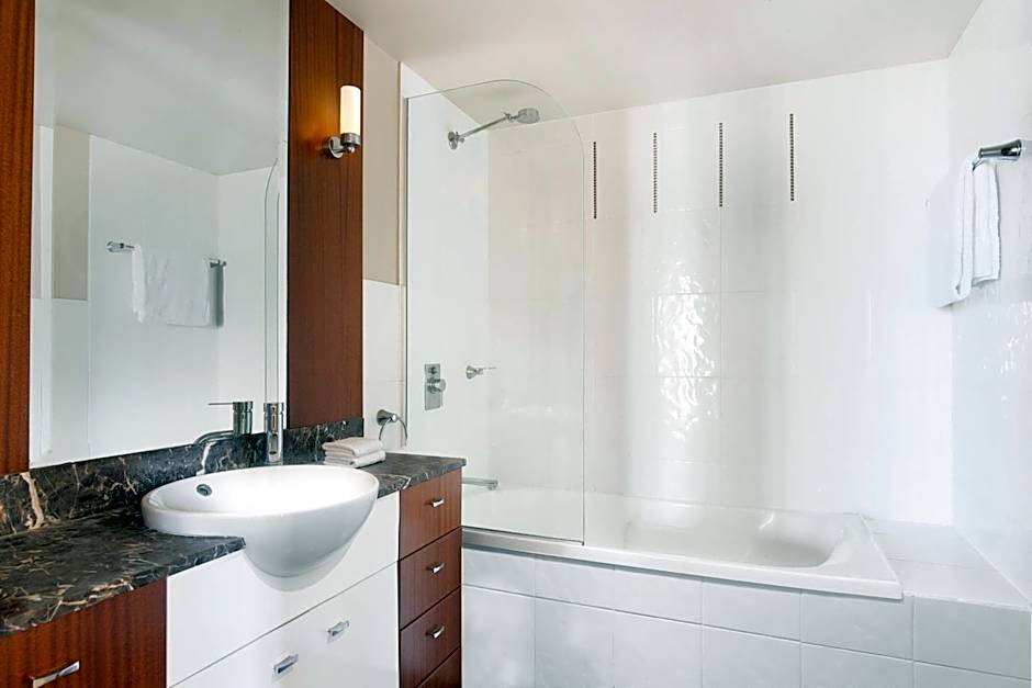 Mantra Towers of Chevron Surfers Paradise