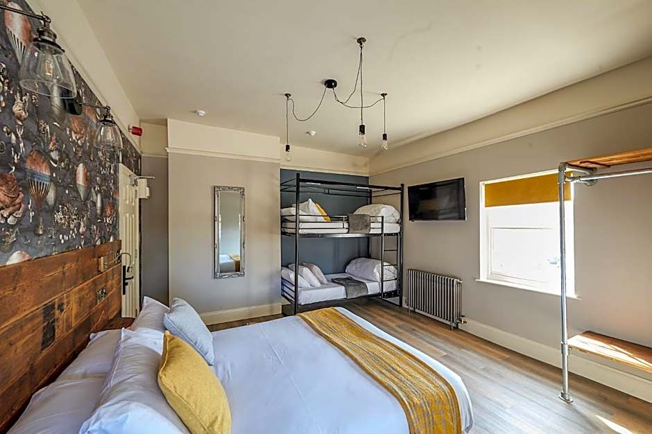 The White Horse Hotel