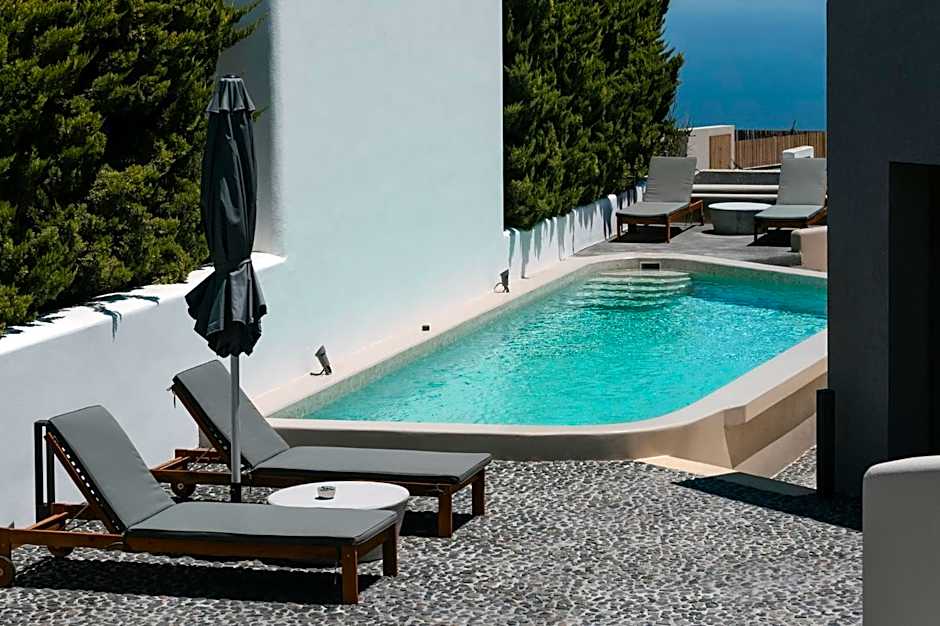 Elements Cozy Suites Pyrgos