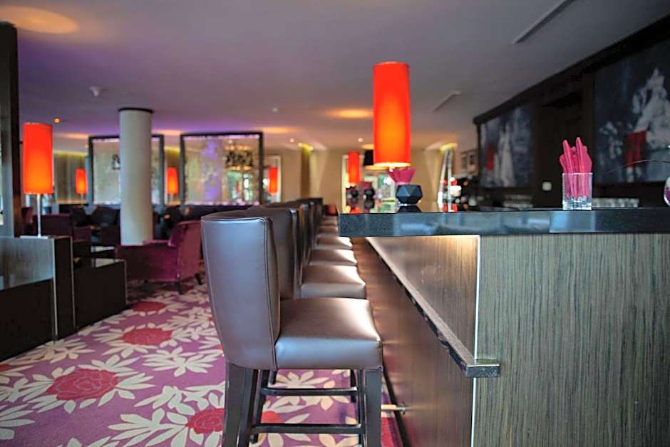 Clarion Paris CDG Airport