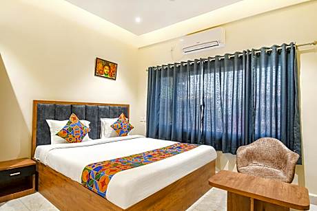 FabHotel Prime The Golden Plaza - Nr. Tarapith Temple