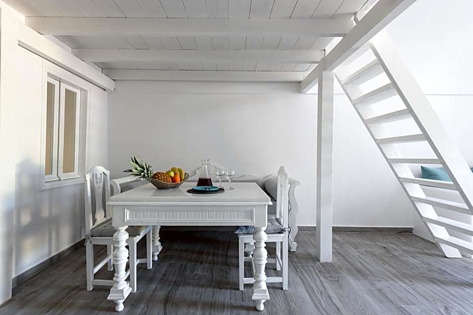 For All Seasons Mansion