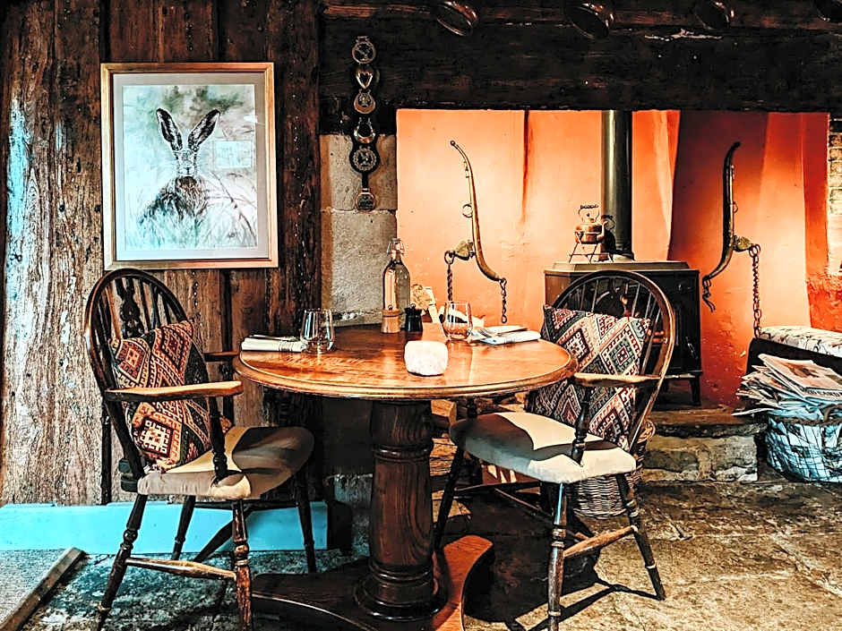 The Lion at West Pennard