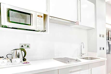 Studio, 1 King Bed, Sofa Bed, Kitchenette