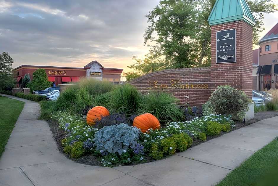 Holiday Inn Express & Suites Toledo South - Perrysburg By IHG