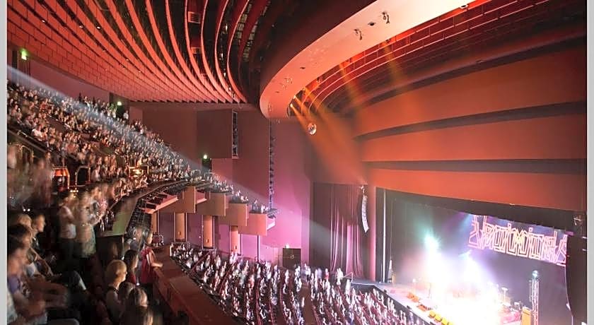 Crown Promenade Perth