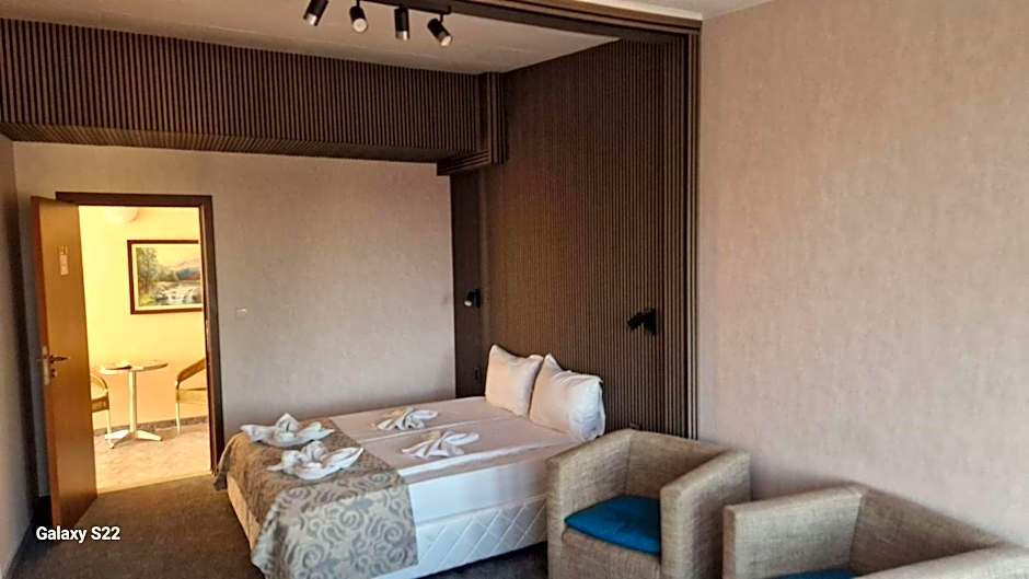 Family Hotel Kedara