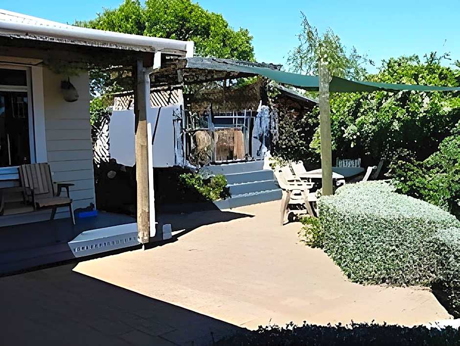 Olde Mill House Bed & Breakfast and Cycle Hire