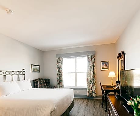 Traditional City View King