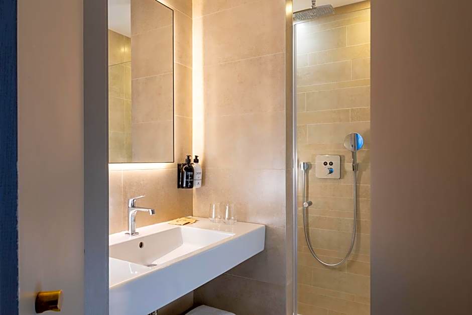 Hotel Le 10 BIS