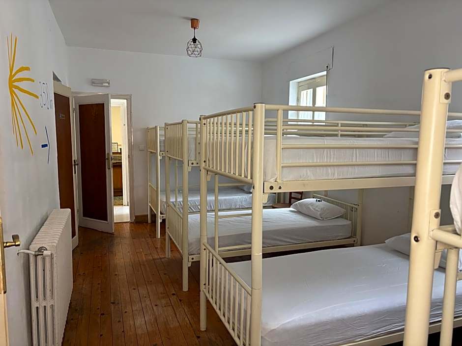 La Casa Verde Albergue - Solo Peregrinos