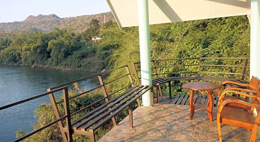 Kwai Noy River Park Resort