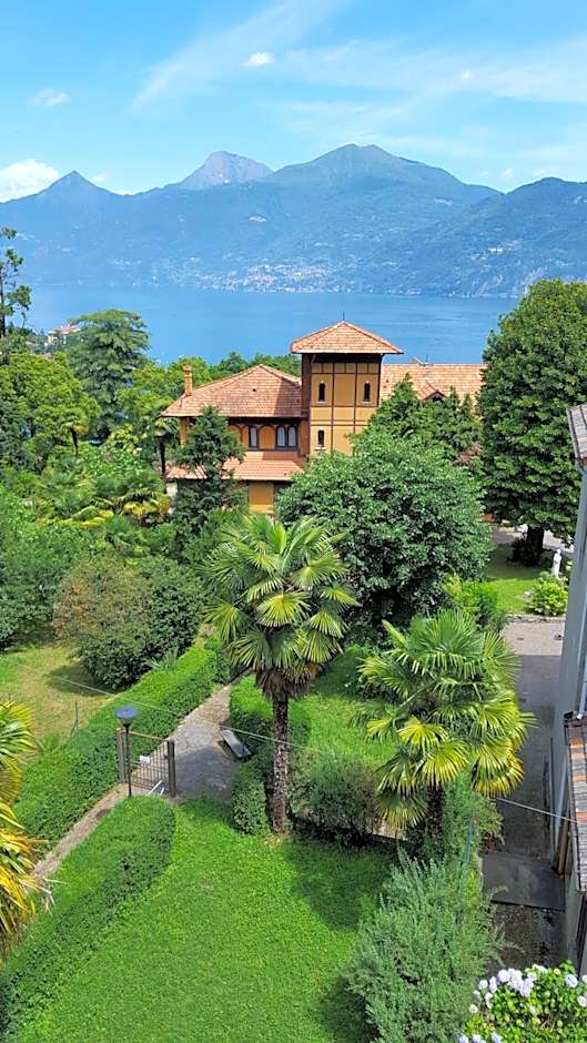 SANTANGELA Hostel & Rooms
