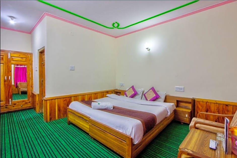 Hotel Thakur Manali