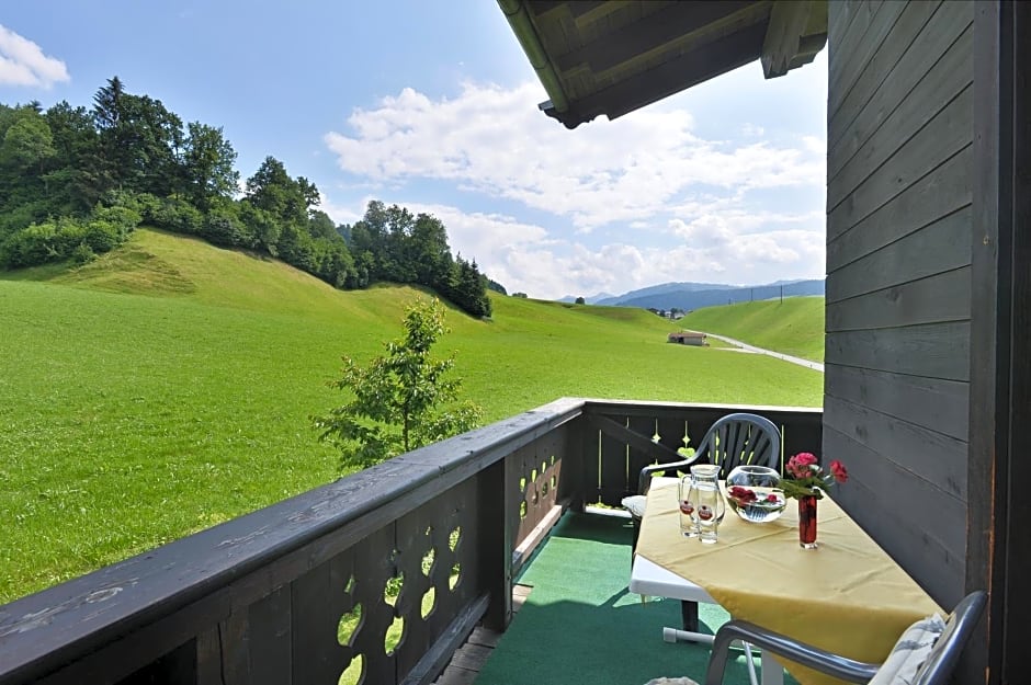 Gaestehaus Hoelzl – Itter, MO