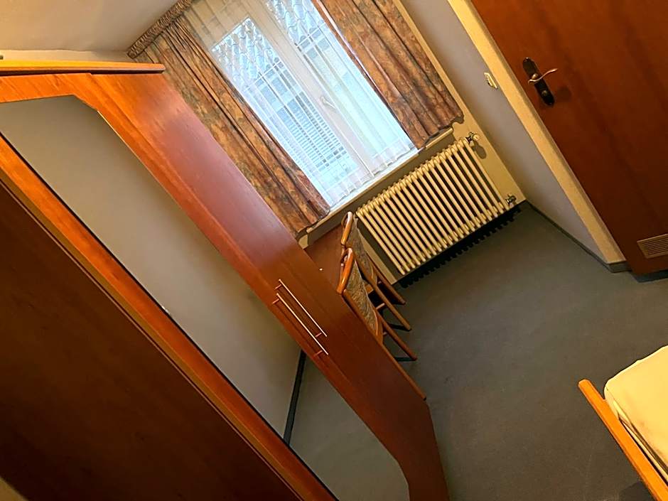 Gasthaus Zum Baeren Pension – Vogtsburg im Kaiserstuhl, TX