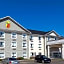 Super 8 by Wyndham Midland