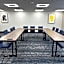 Holiday Inn Express & Suites Eden Prairie  Minneapolis By IHG