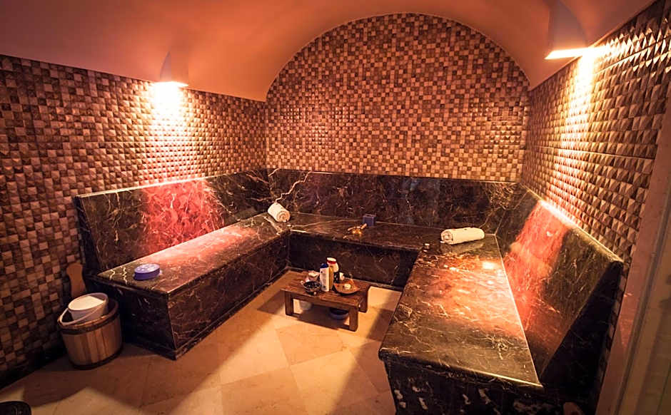 Zaki Hotel