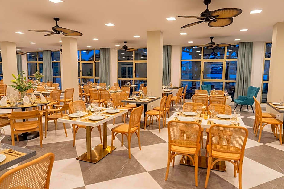 Hotel Faranda Rias Altas an Ascend Collection Hotel