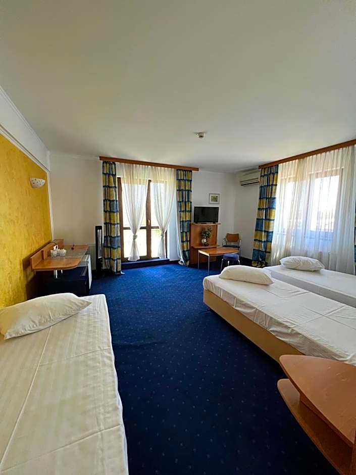 Hotel Doi Taurasi
