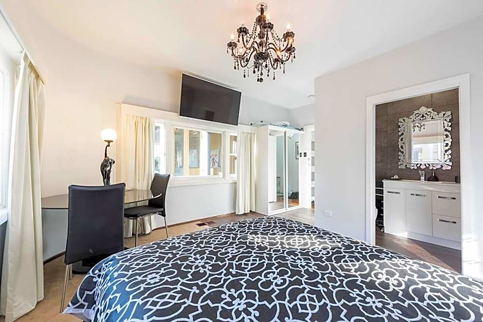 Jones On Wilson Boutique B&B