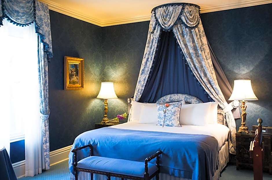 Prince Of Wales Hotel