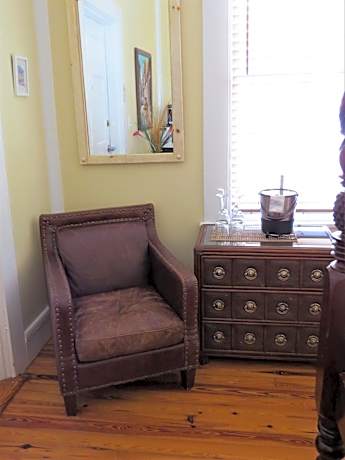 King Room with Hot Tub (Havana Cabana)