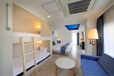 Executive Twin Room with Balcony - Non Smoking - Annex