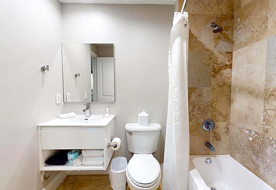 Nuvo Suites Hotel - Miami / Doral
