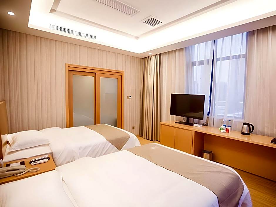 GreenTree Inn Fuyang Linquan County Economic Development Zone Xingye Road Branch