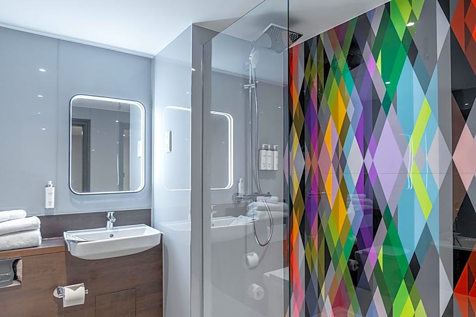 Village Hotel Chester St David's