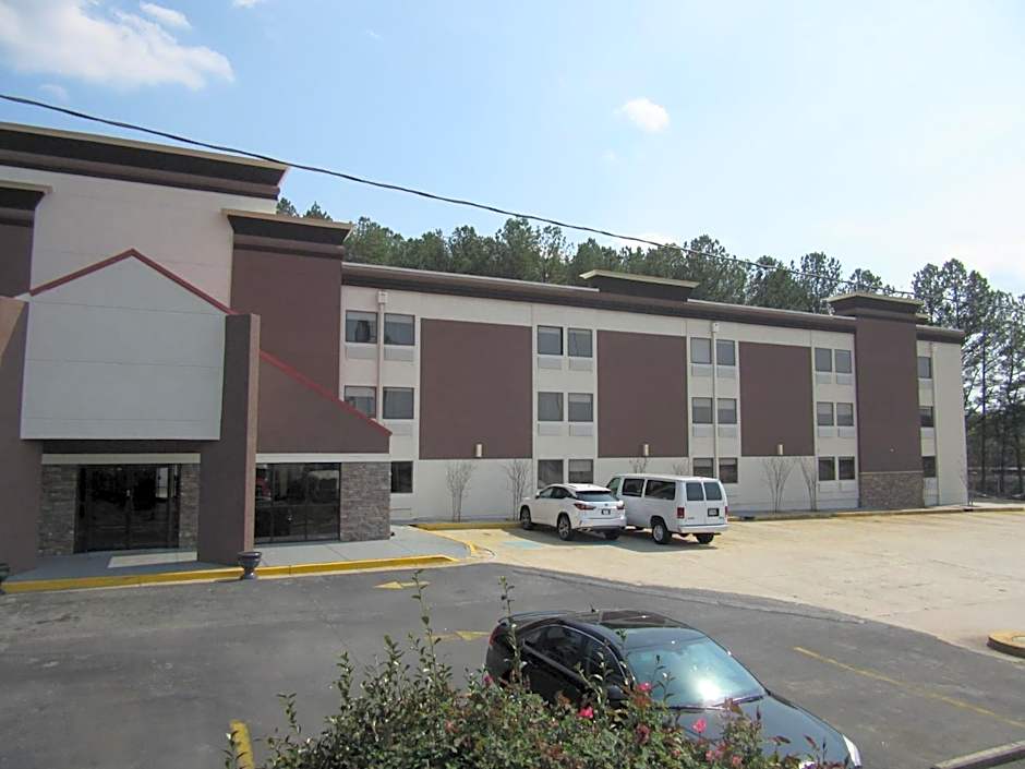 Quality Inn & Suites Near Six Flags East